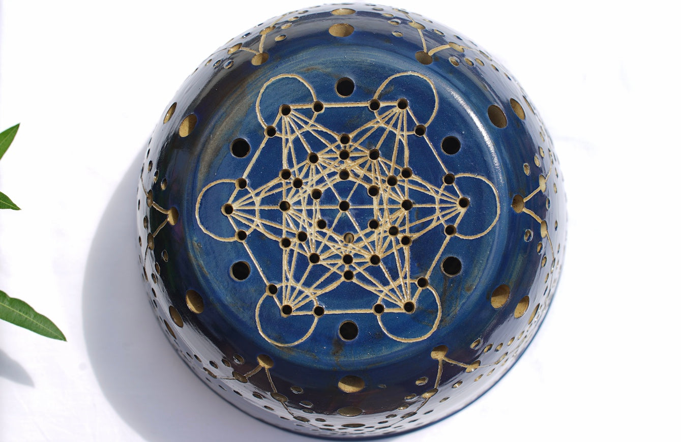 Blue tealight dome with Metatron's cube on top