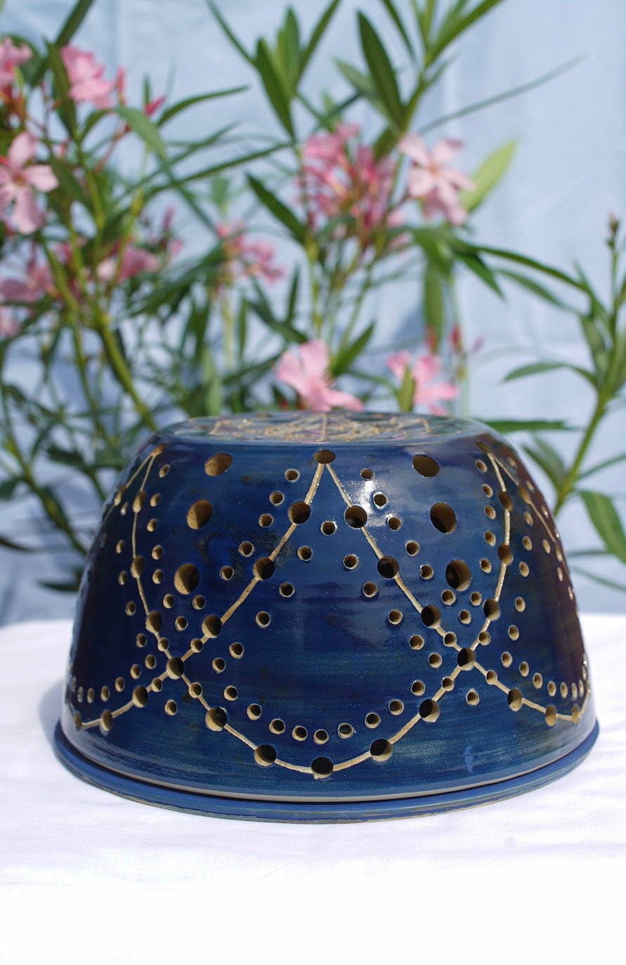 Blue tealight dome with Metatron's cube on top