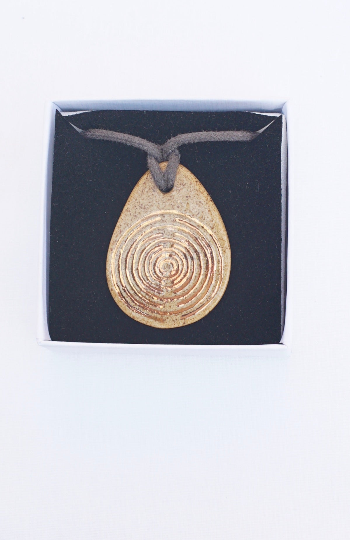 Amulet Sri Yantra in 24 carat gold, Lakhovsky coil in real copper