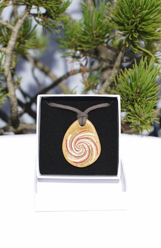 Amulet spiral - 24 carat real gold, white and red