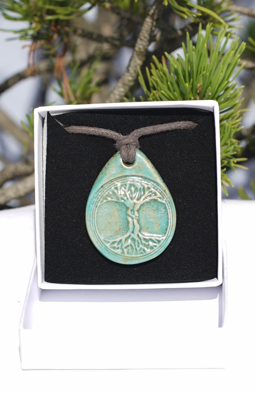 Amulet jade tree of life